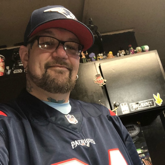 Meet your Posher, David - Picture 1 of 1